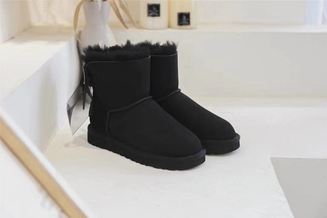 Classic Black Snow Boots | Three-Way Styling – Model 6503