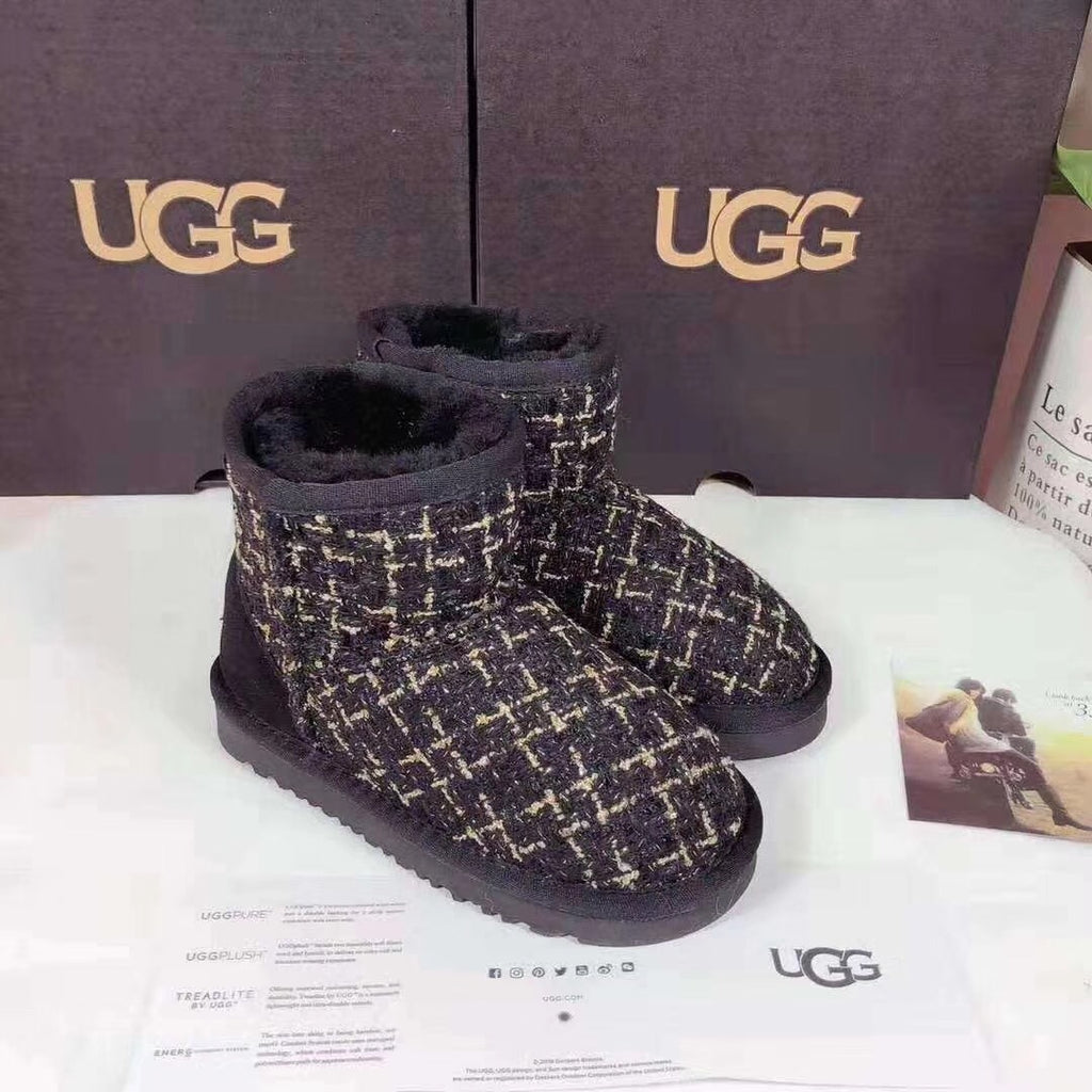 Chic Black Kids' Snow Boots | Elegant Winter Style