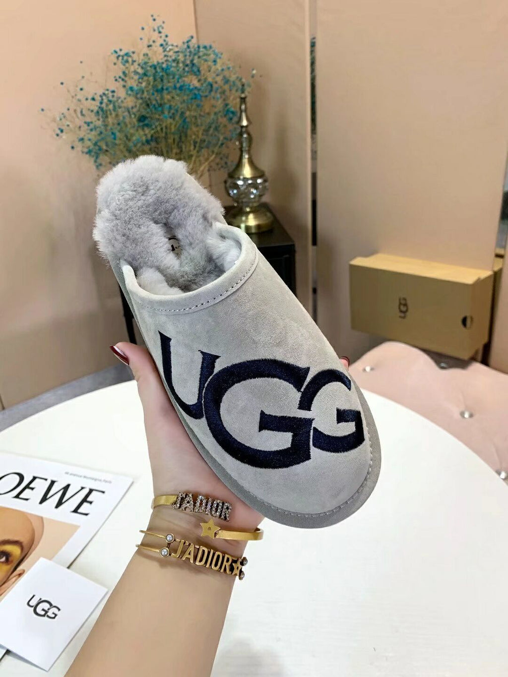 Grey Designer-Style Indoor Slippers | G Logo House Shoes – In Stock