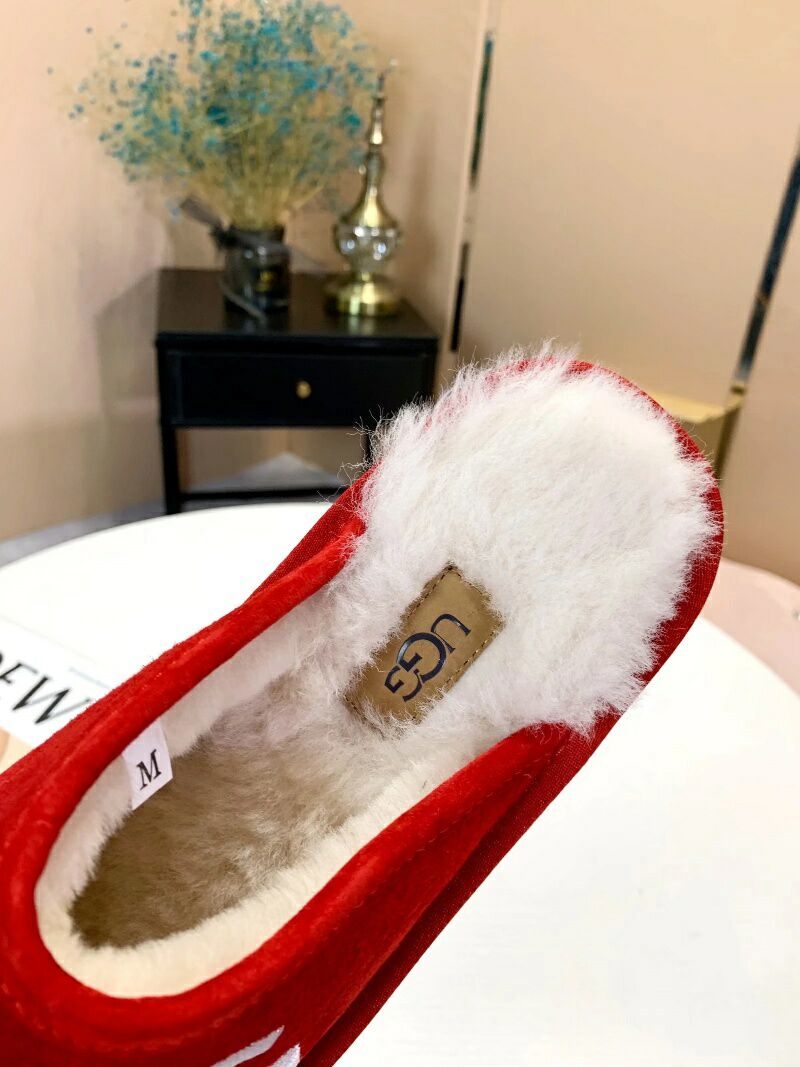 Red Designer-Style Indoor Slippers | G Logo House Shoes – In Stock