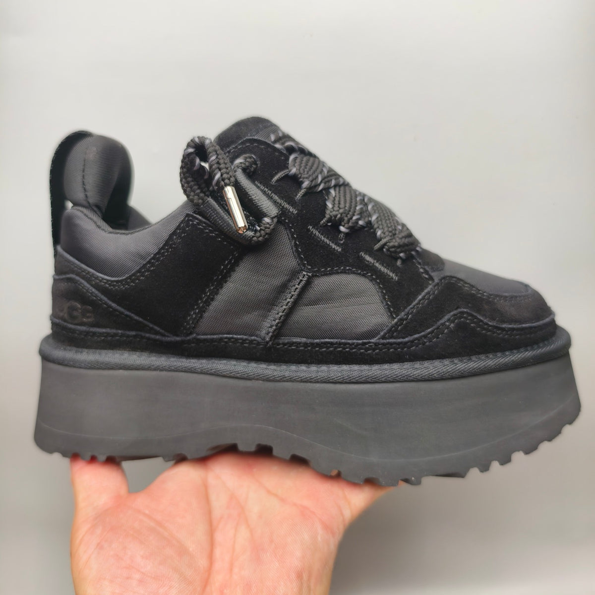 Black Chunky Dad Sneakers | Lace-Up Casual Style – In Stock