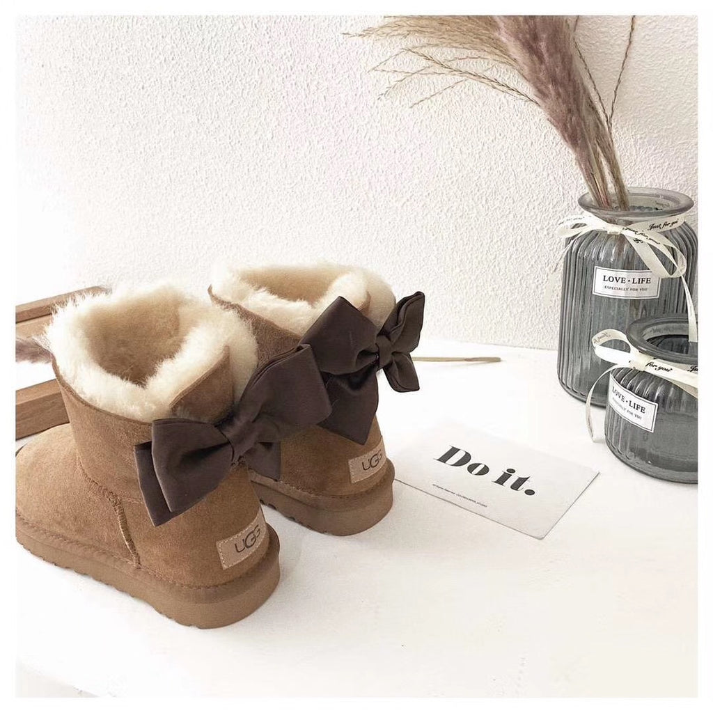 Chestnut Bow-Detail Ankle Boots | Chic Statement Style – In Stock