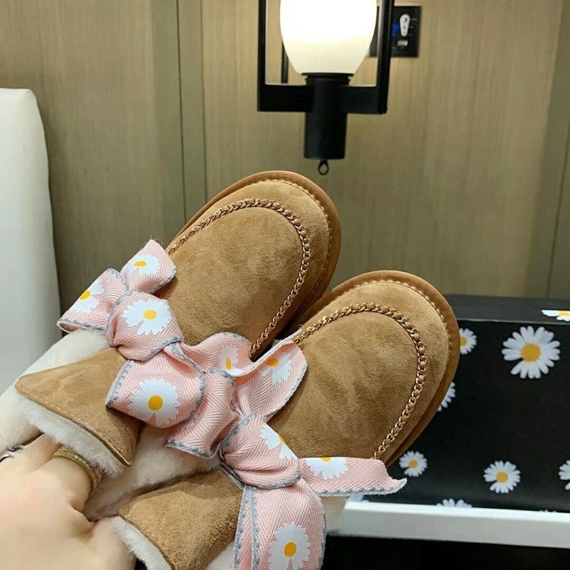 Chestnut Daisy Shoes | Chain & Ribbon Details – In Stock