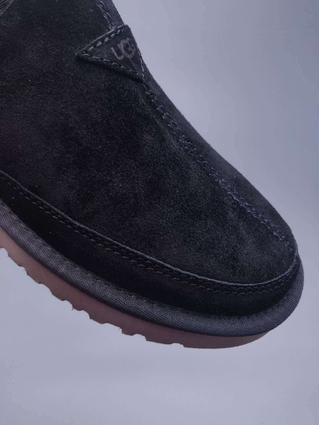 Men's Black Slip-On Low-Top Sneakers | Easy Everyday Style – In Stock