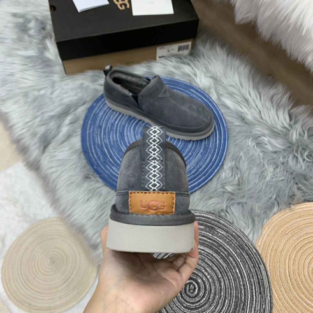 Men's Grey Slip-On Low-Top Sneakers | Easy Everyday Style – In Stock