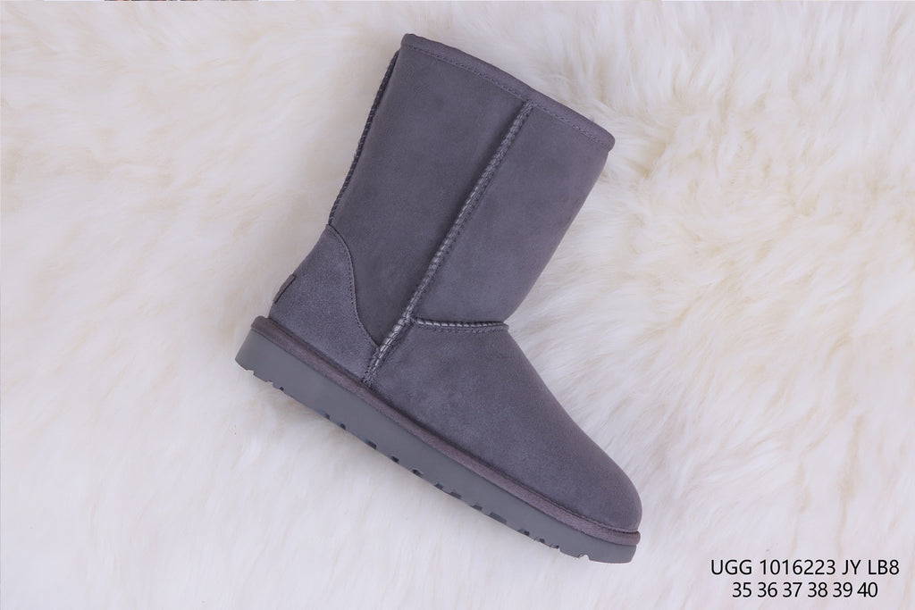 Grey Classic Short II Boots | Classic 2.0 Style – In Stock