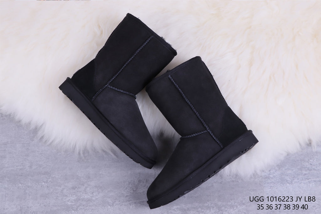 Black Classic Short II Boots | Classic 2.0 Style – In Stock