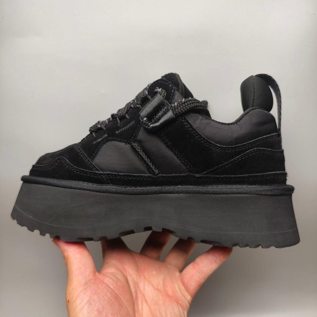 Black Chunky Dad Sneakers | Lace-Up Casual Style – In Stock