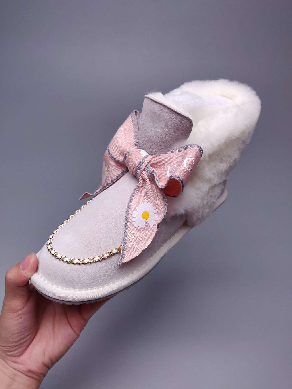 Creamy White Daisy Shoes | Chain & Ribbon Details – In Stock