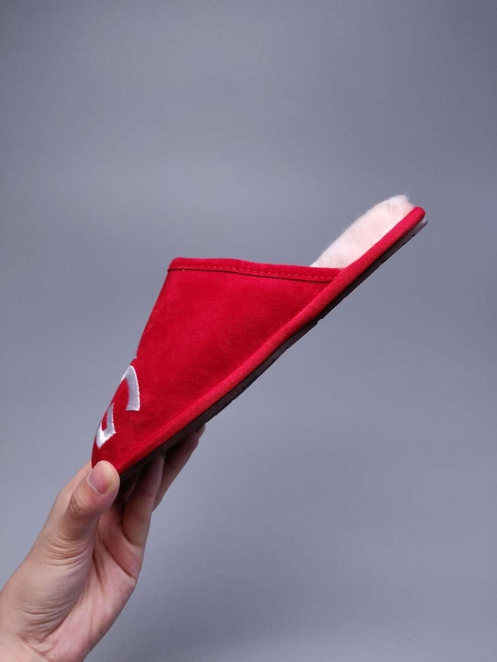 Red Designer-Style Indoor Slippers | G Logo House Shoes – In Stock