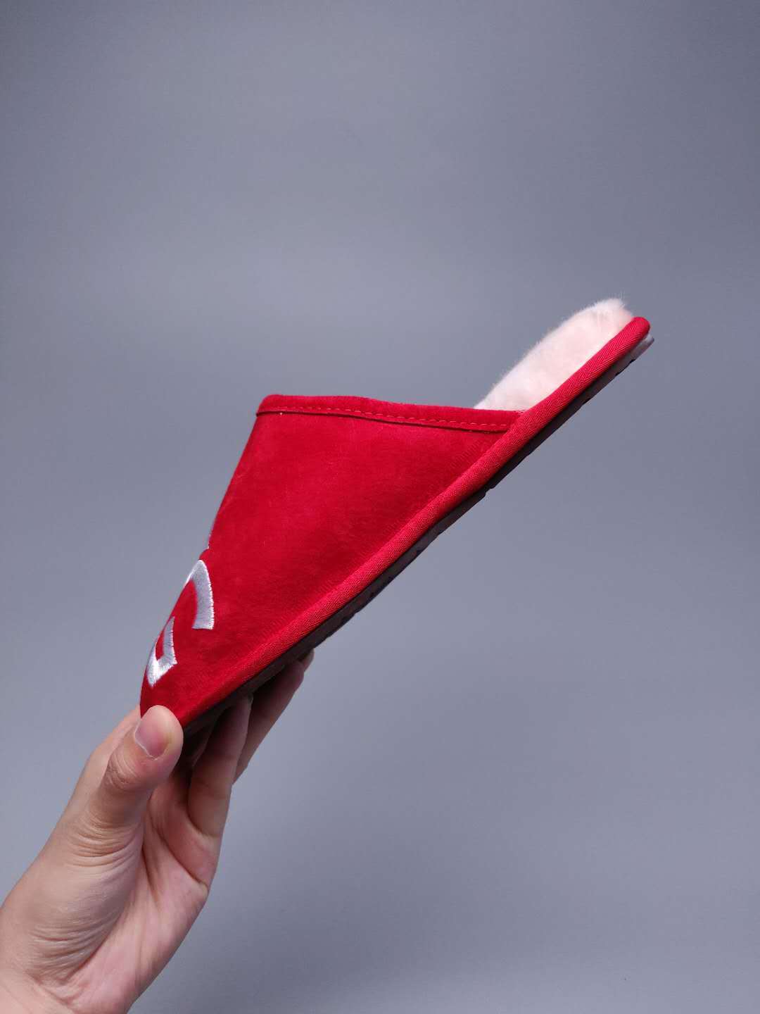 Red Designer-Style Indoor Slippers | G Logo House Shoes – In Stock