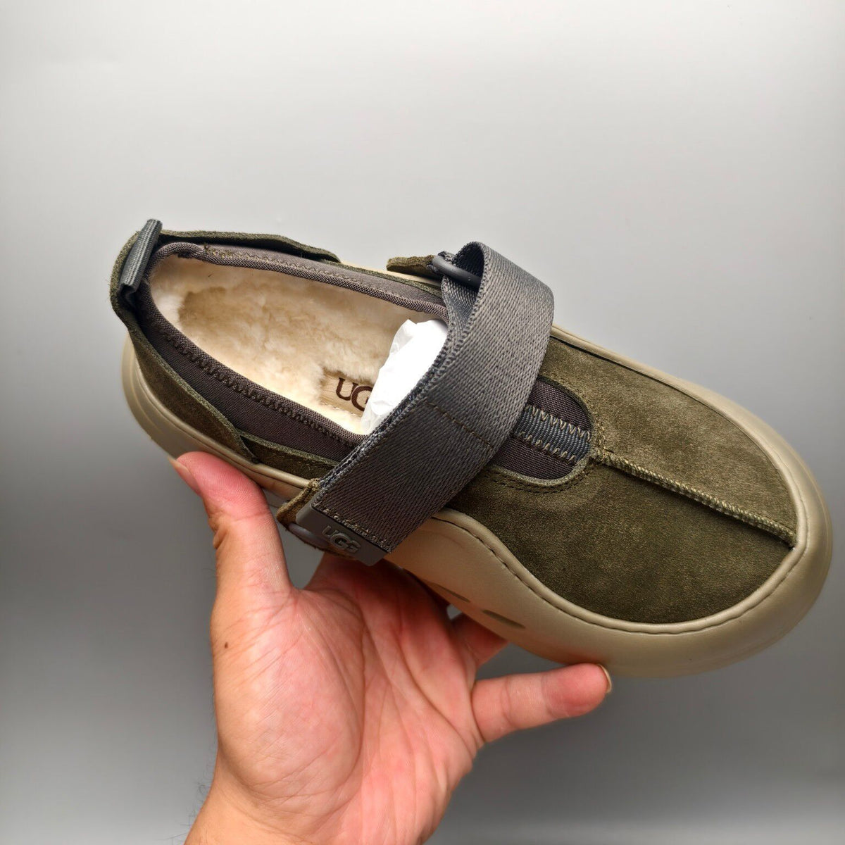 Green Unisex Casual Shoes | Easy Slip-On Style – In Stock
