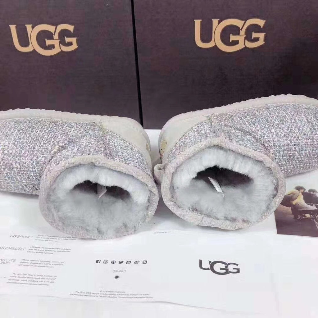 Chic Grey Kids' Snow Boots | Elegant Winter Style