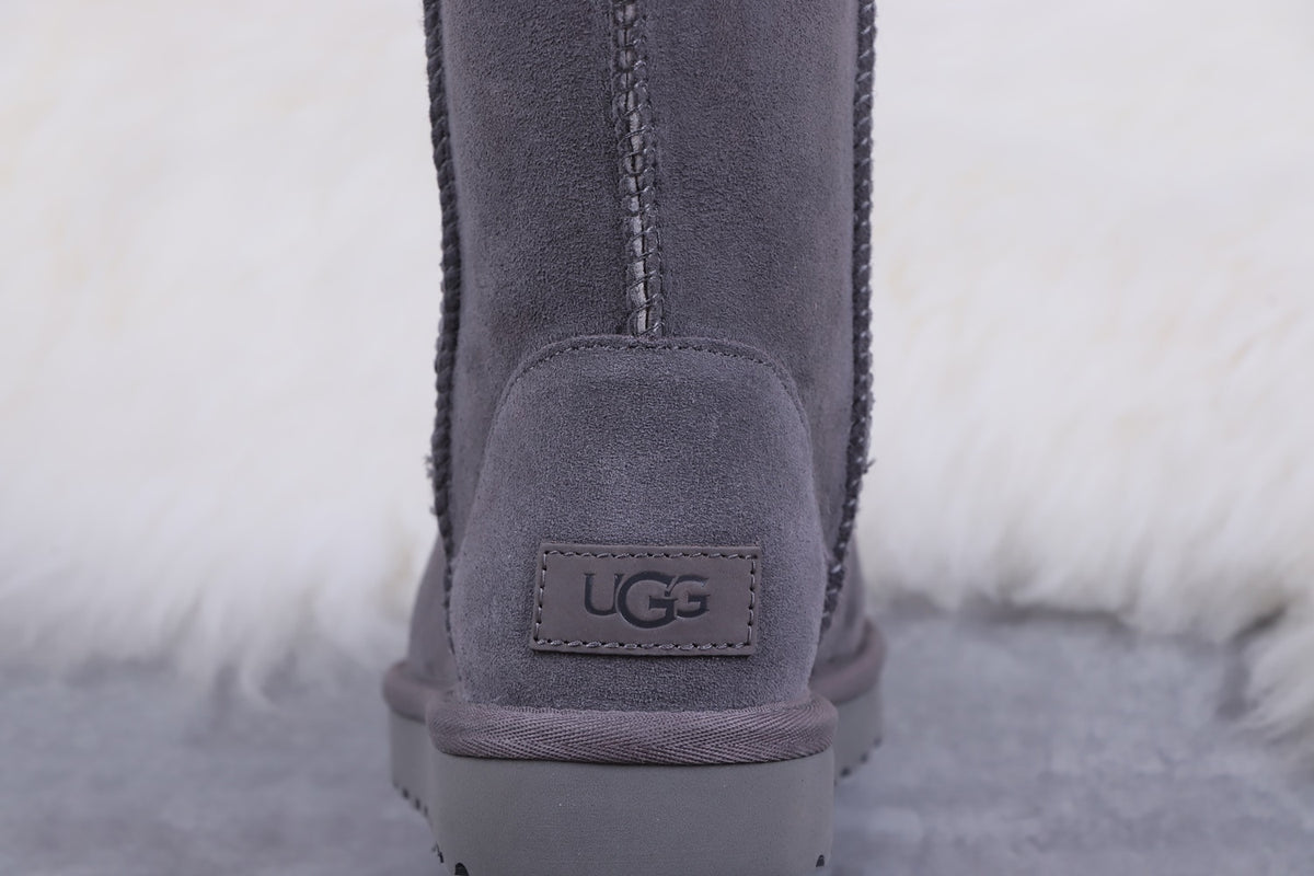 Grey Classic Short II Boots | Classic 2.0 Style – In Stock
