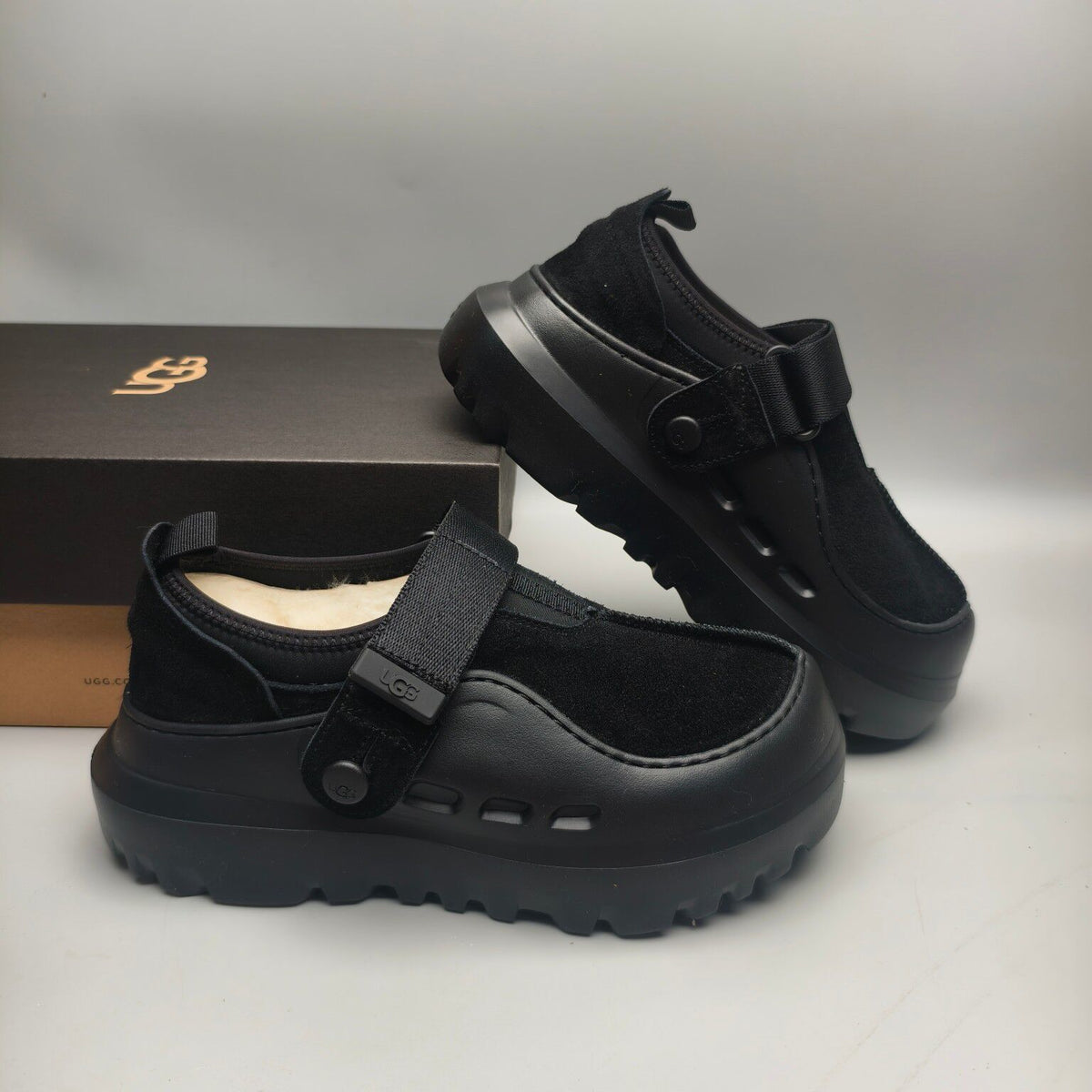Black Unisex Casual Shoes | Easy Slip-On Style – In Stock