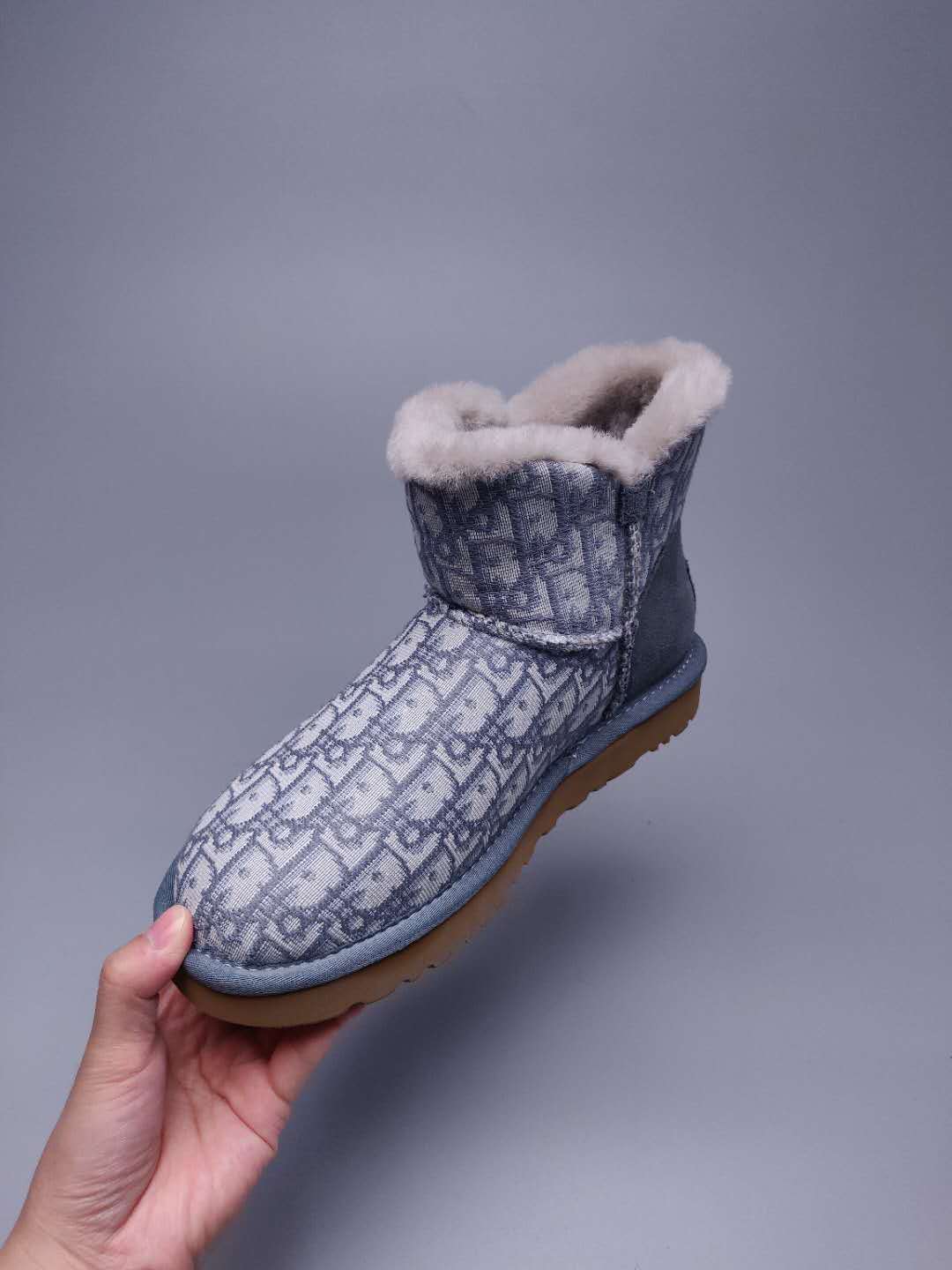 Grey Fabric-Textured Shoes | Statement Style – In Stock