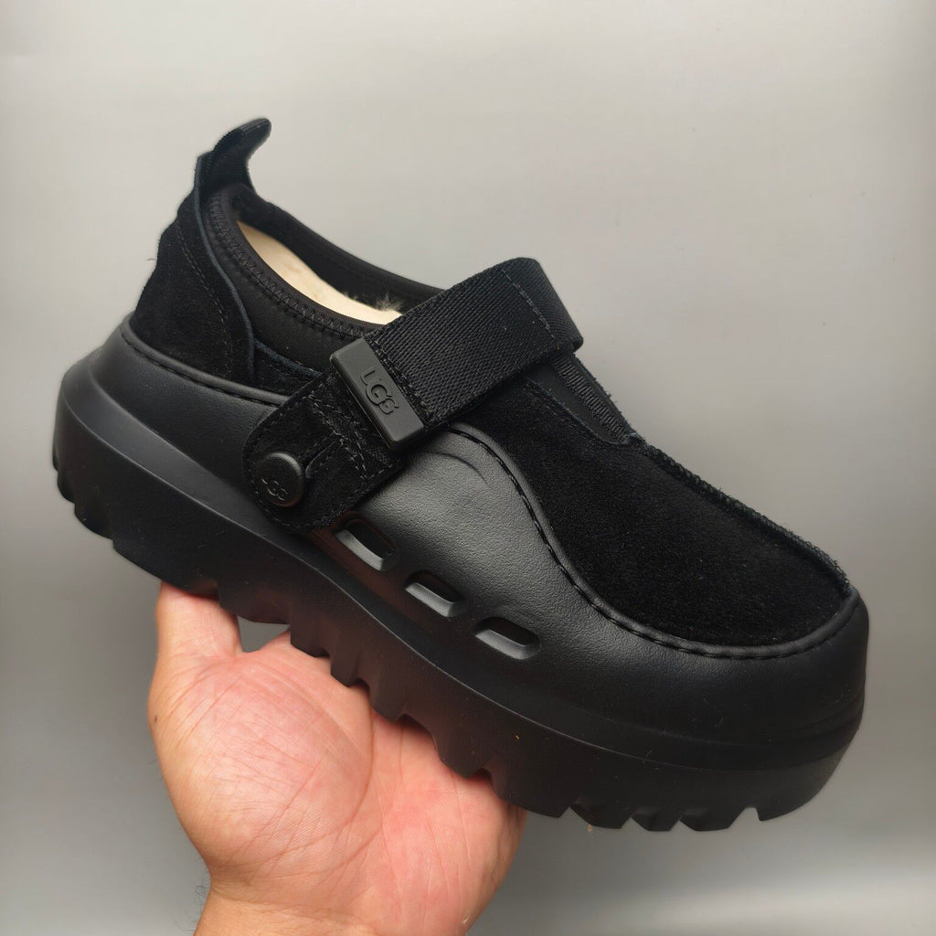 Black Unisex Casual Shoes | Easy Slip-On Style – In Stock