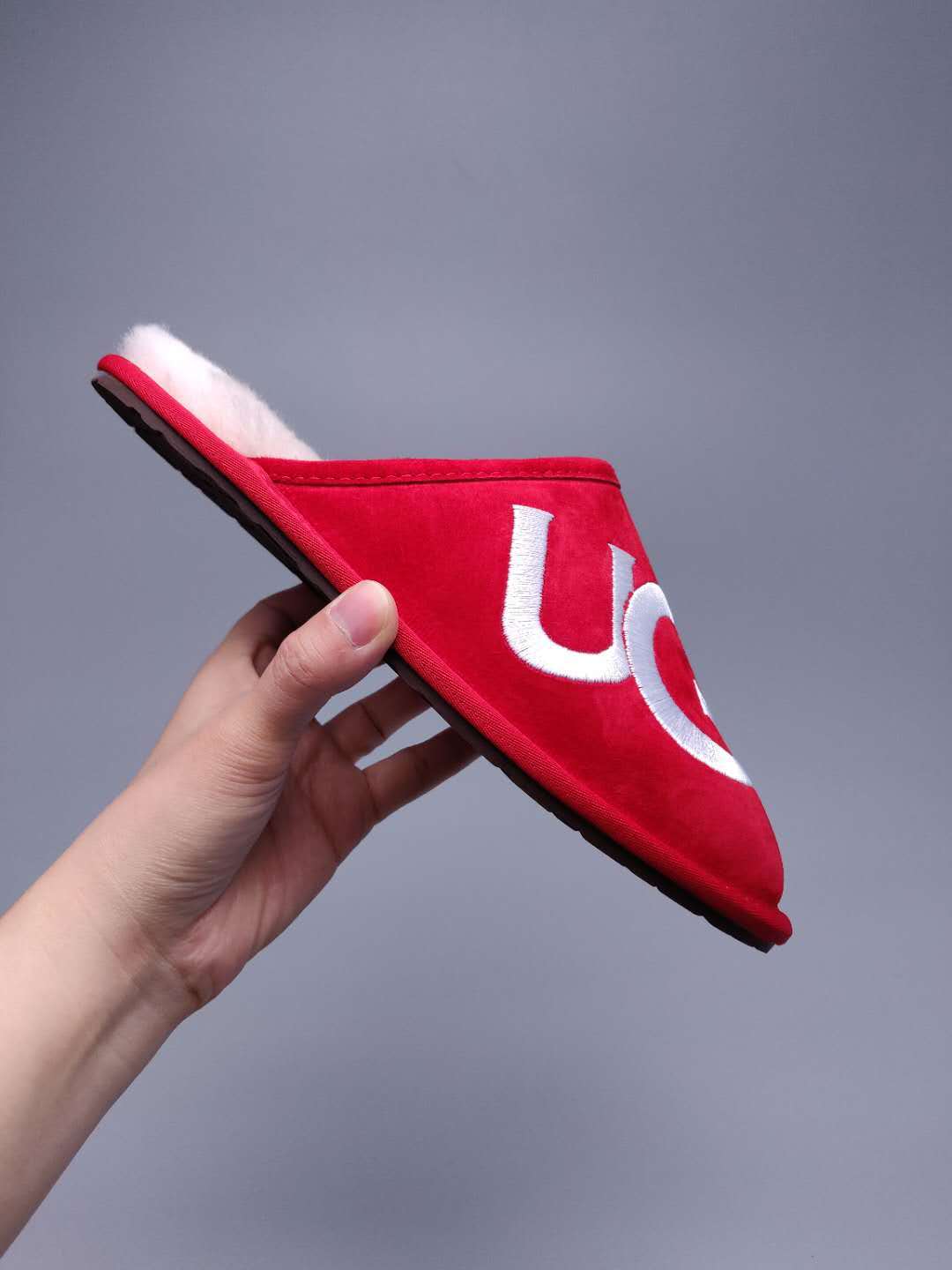 Red Designer-Style Indoor Slippers | G Logo House Shoes – In Stock