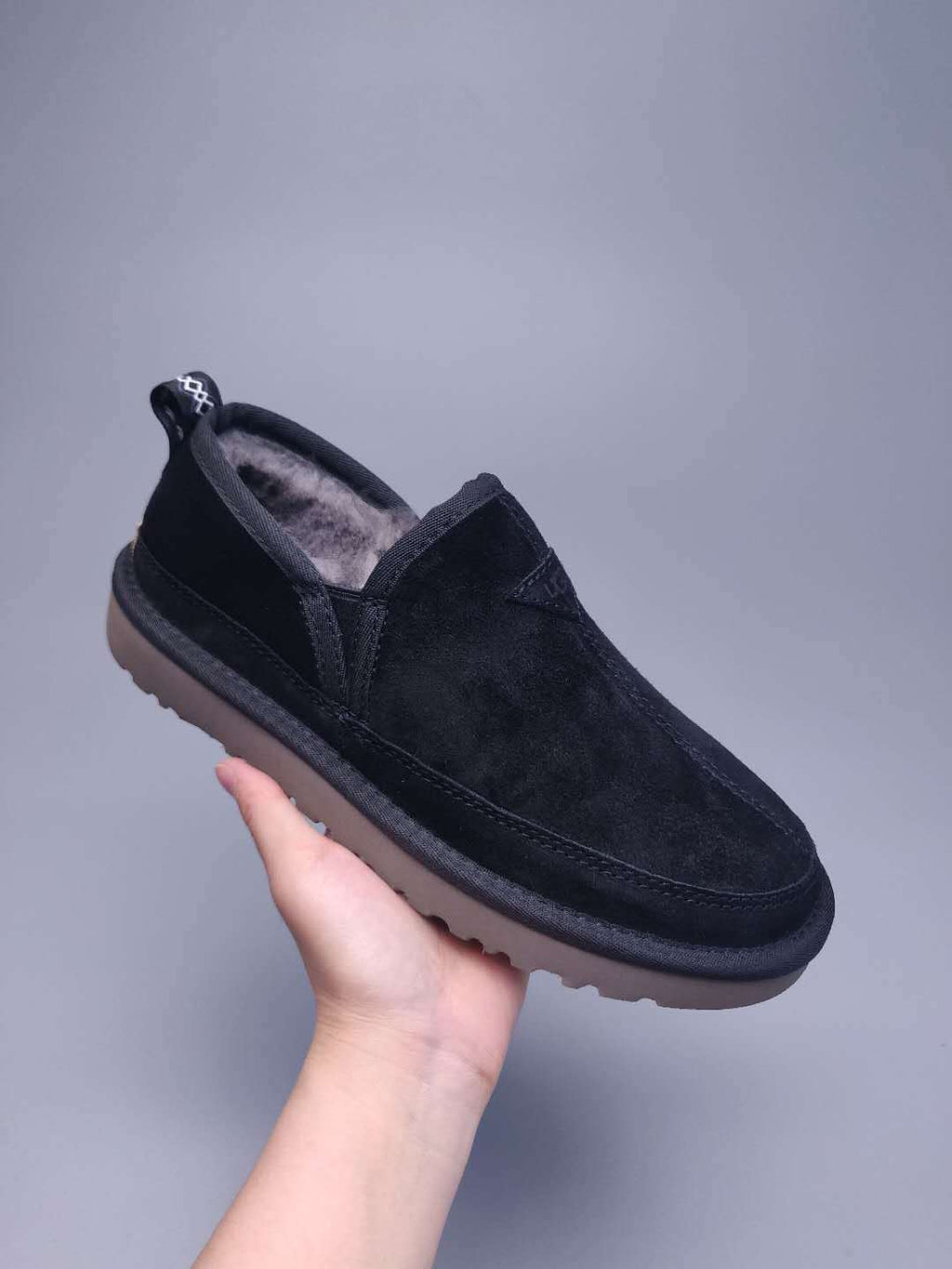 Men's Black Slip-On Low-Top Sneakers | Easy Everyday Style – In Stock