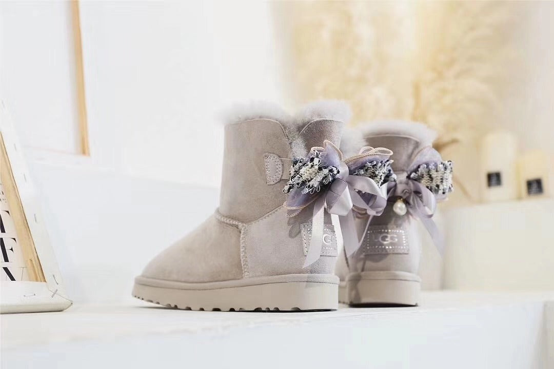 Diamond Grey Snow Boots | Three-Way Styling – Model 6503