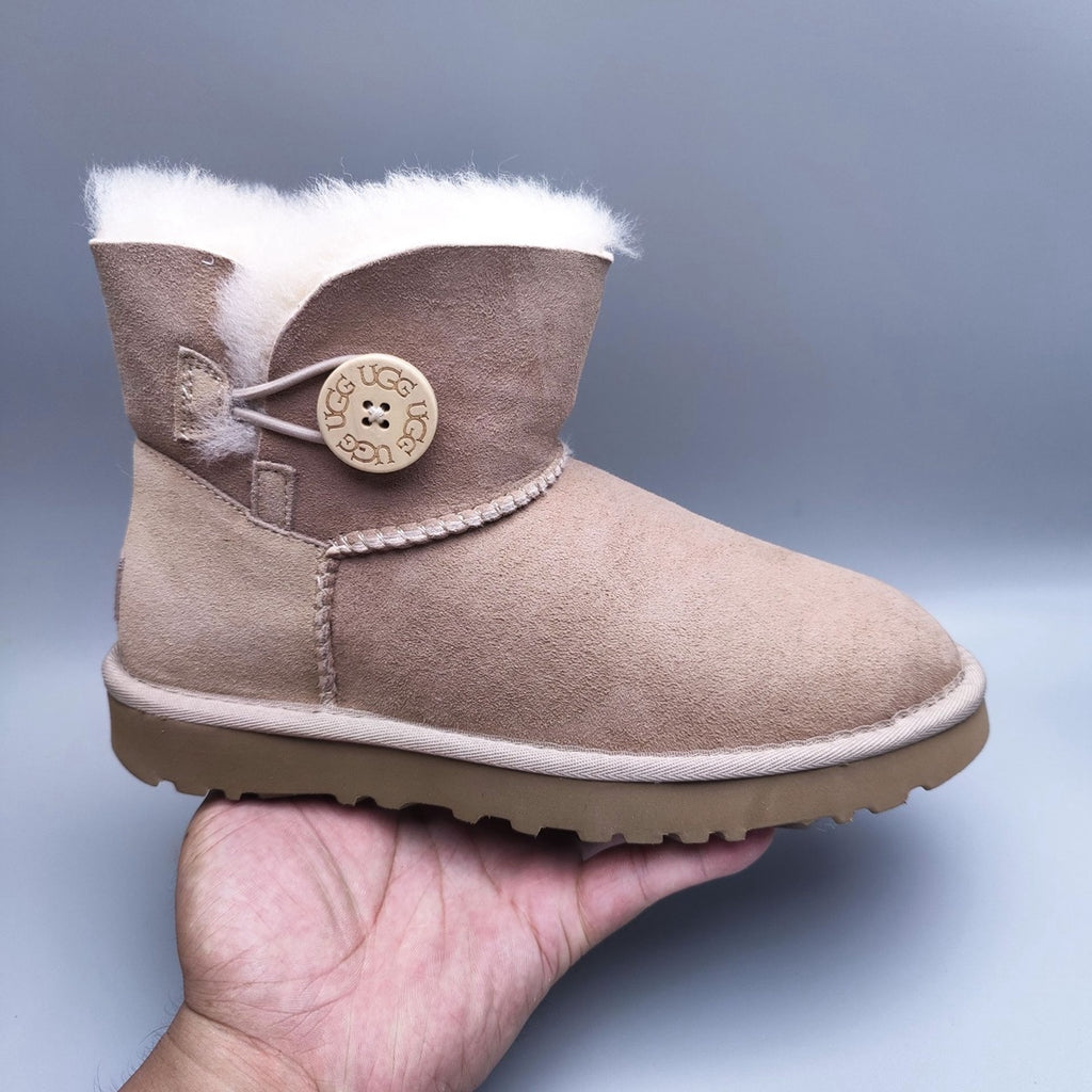 Sand New Classic Boots | Stain-Resistant – In Stock