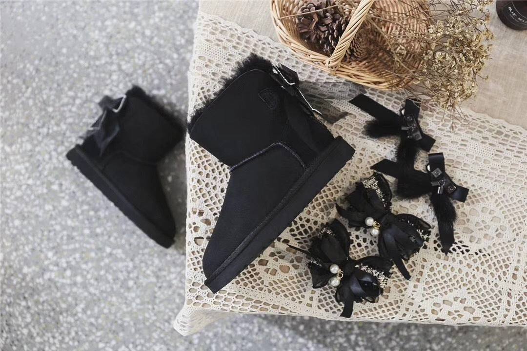 Classic Black Snow Boots | Three-Way Styling – Model 6503