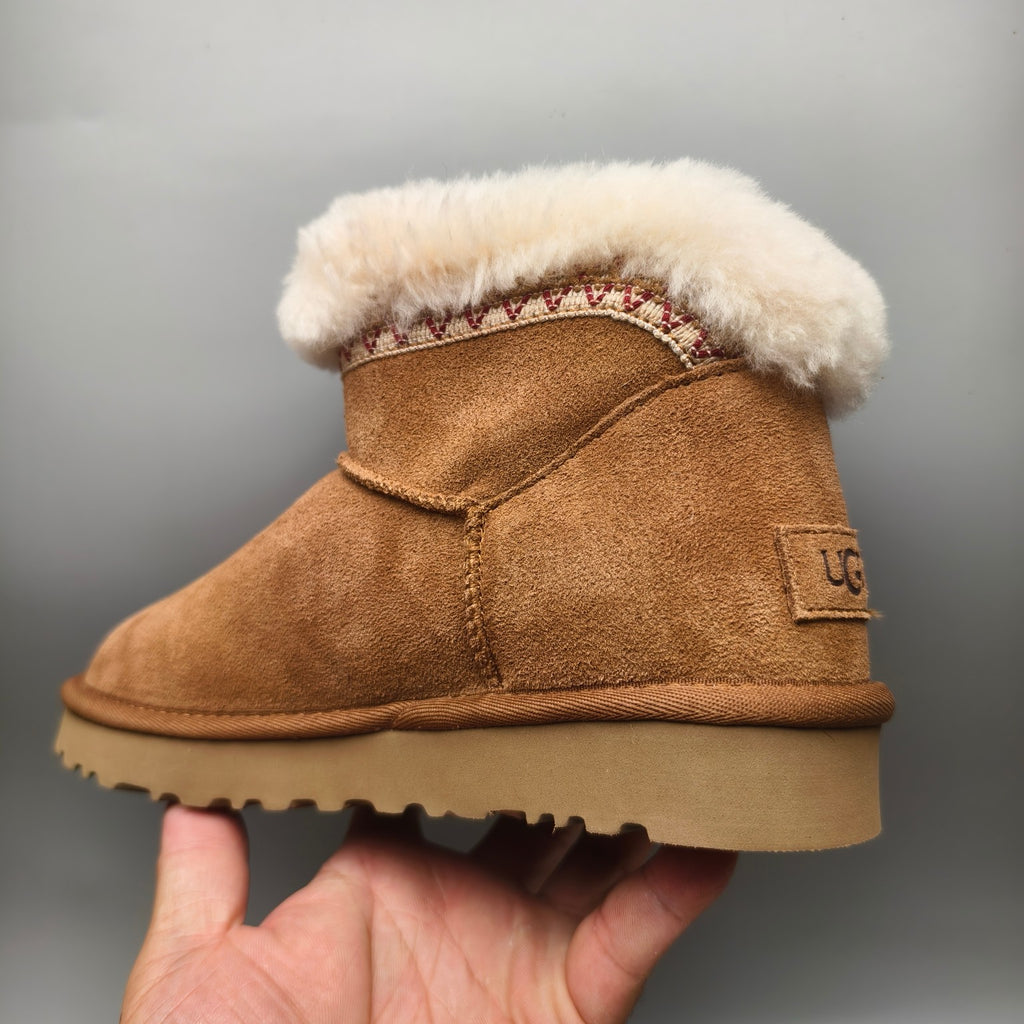 Chestnut Casual Shoes | Folk-Inspired Low-Top Style – In Stock