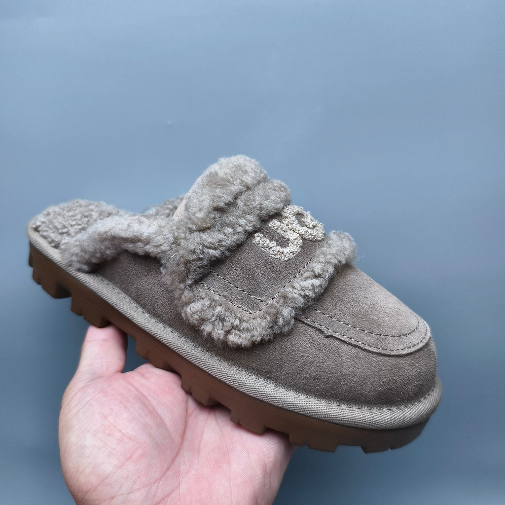 Antelope Brown Curly Fur Big Logo Casual Slippers | In Stock