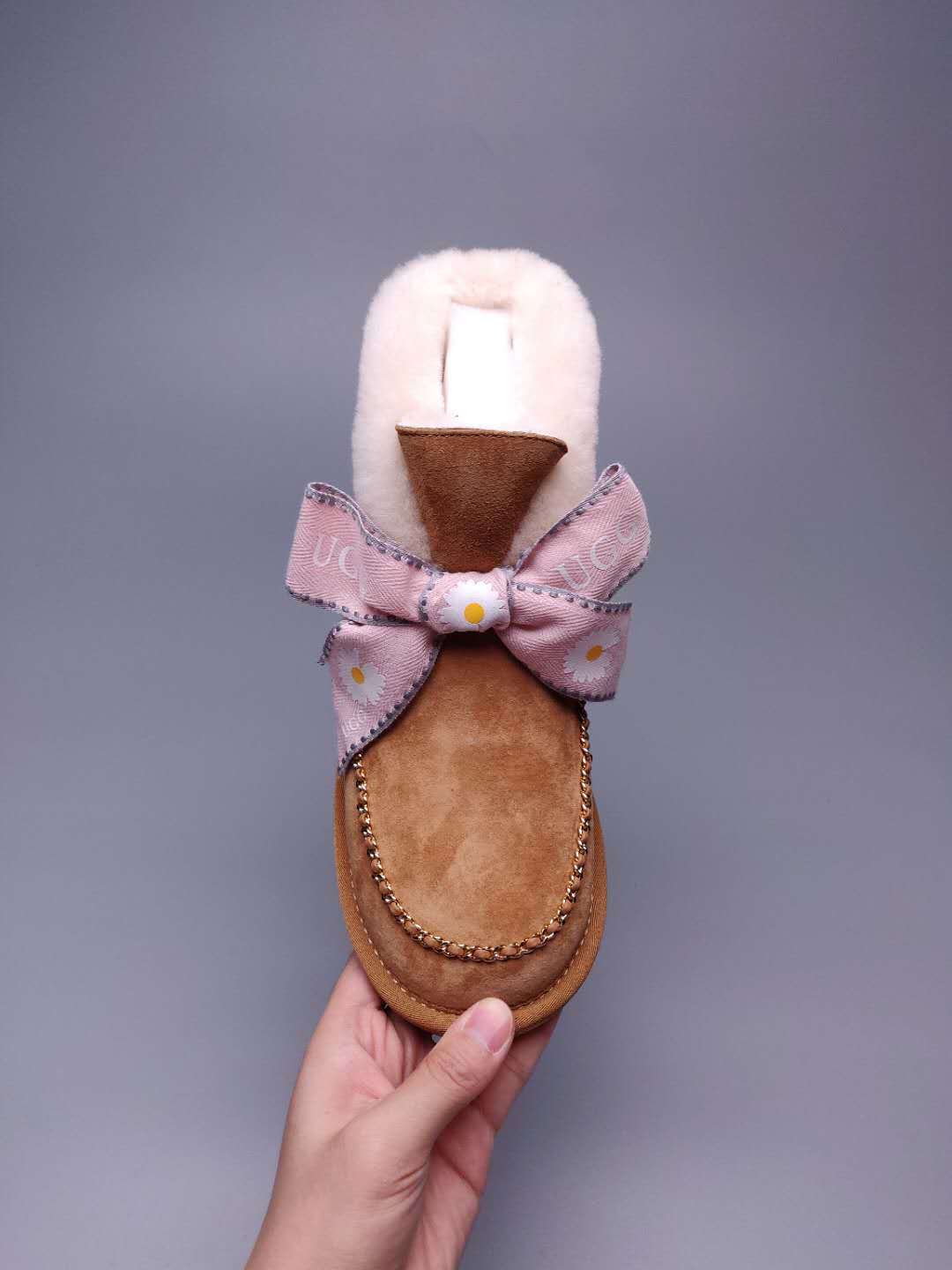 Chestnut Daisy Shoes | Chain & Ribbon Details – In Stock