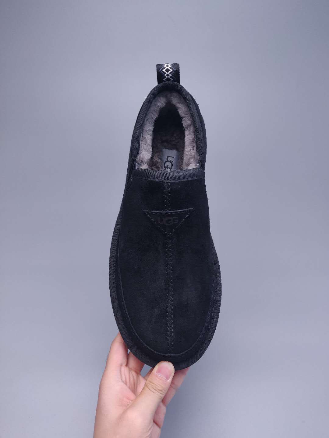 Men's Black Slip-On Low-Top Sneakers | Easy Everyday Style – In Stock