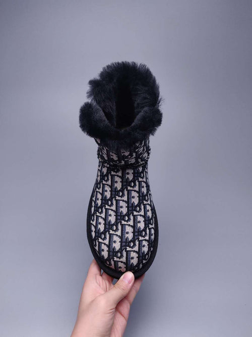 Black Fabric-Textured Shoes | Statement Style – In Stock
