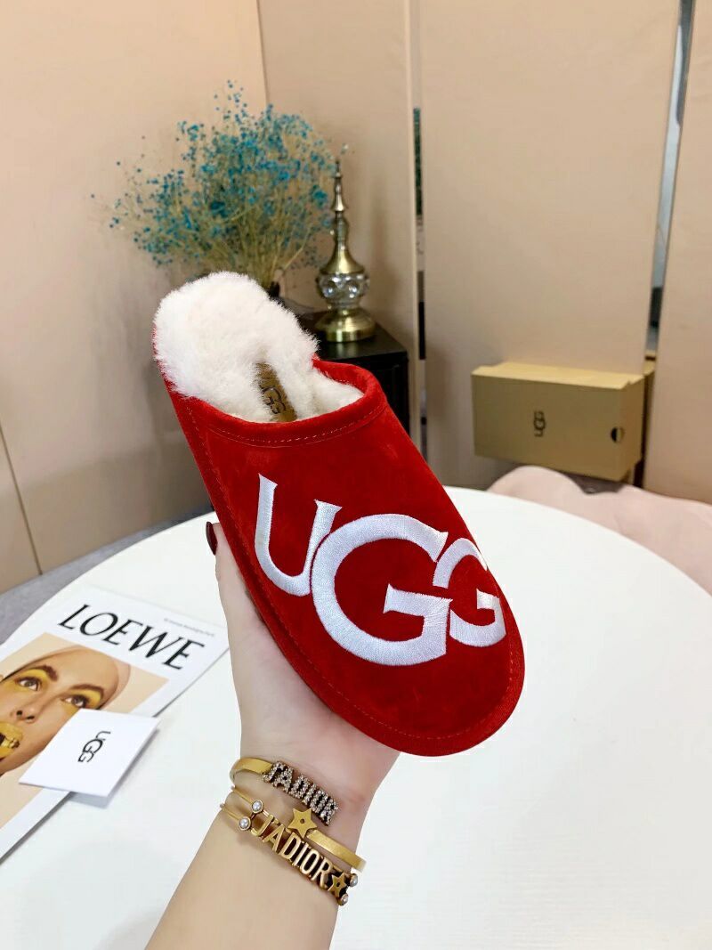 Red Designer-Style Indoor Slippers | G Logo House Shoes – In Stock