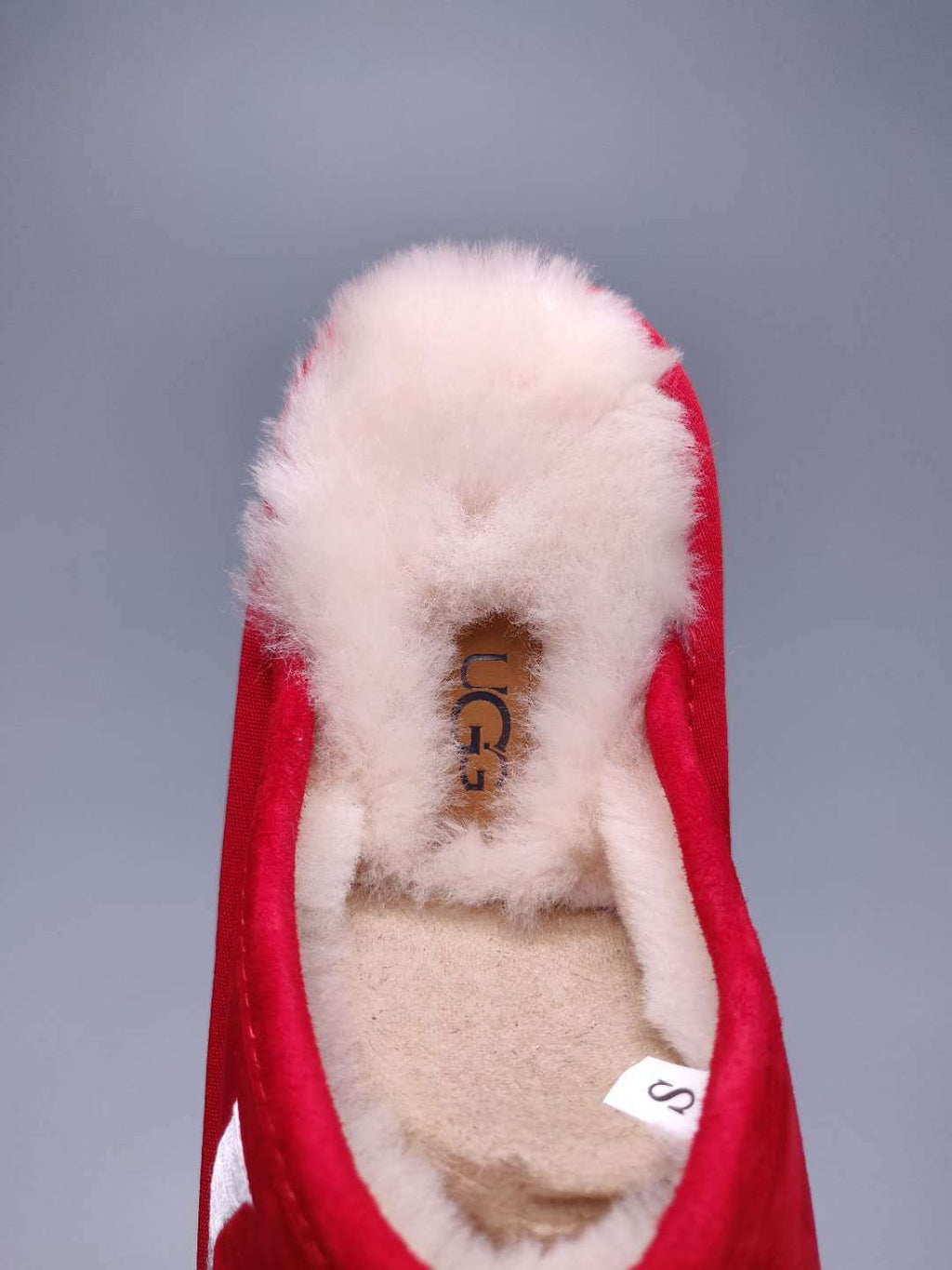 Red Designer-Style Indoor Slippers | G Logo House Shoes – In Stock
