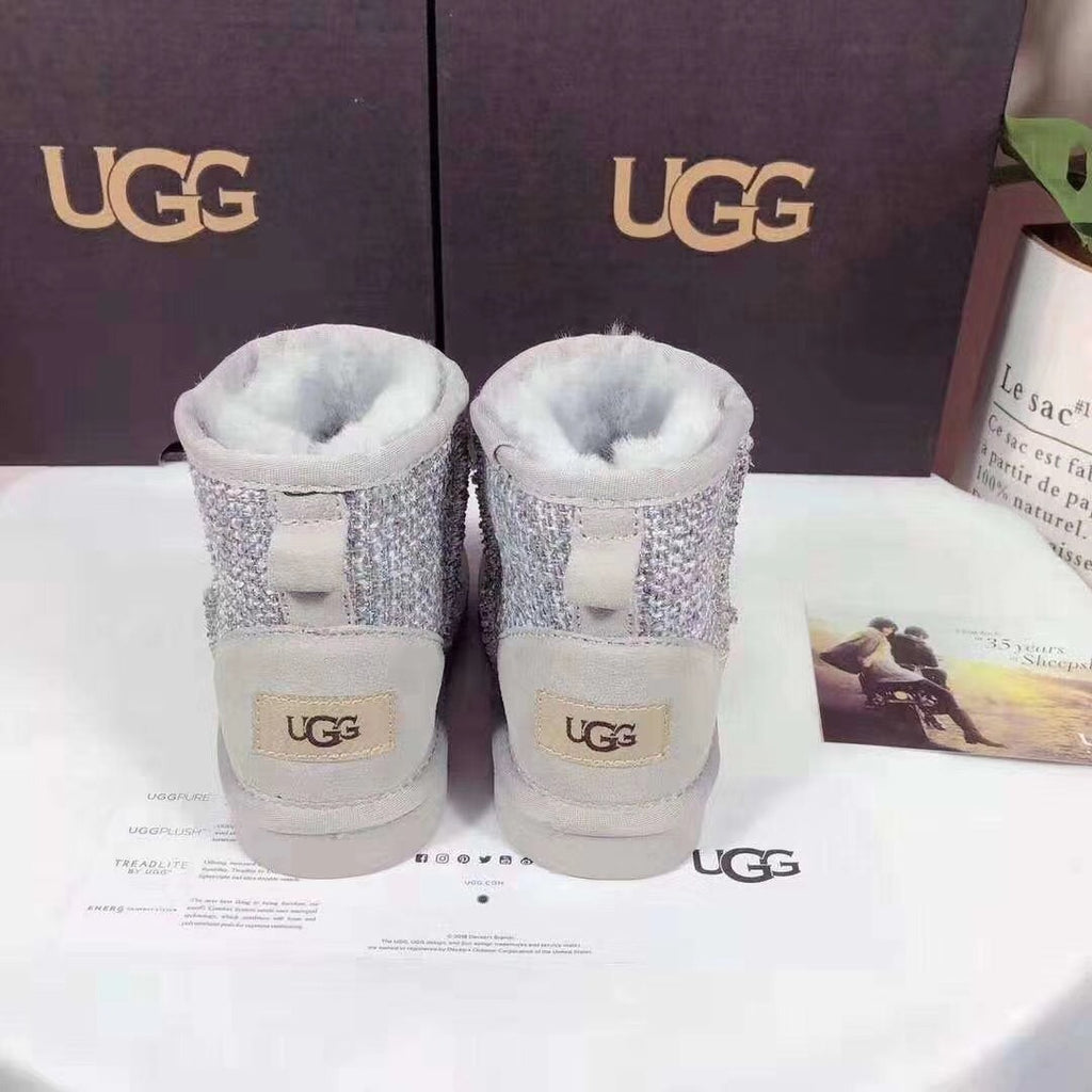 Chic Grey Kids' Snow Boots | Elegant Winter Style