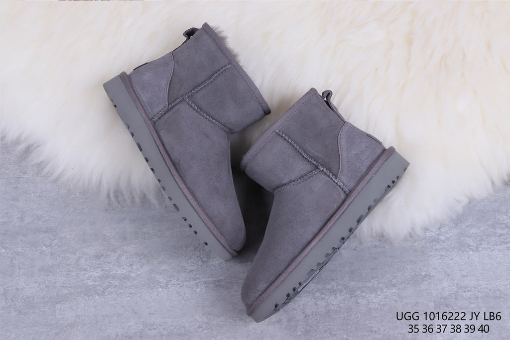 Grey Classic Mini II Boots | Classic 2.0 Style – In Stock