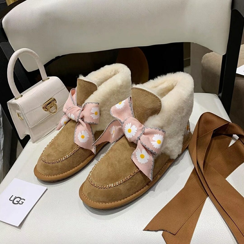 Chestnut Daisy Shoes | Chain & Ribbon Details – In Stock
