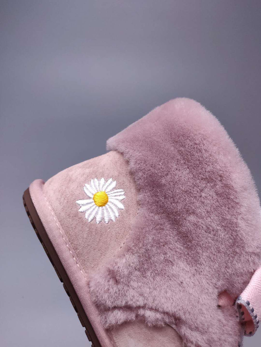 Dusty Pink Daisy Shoes | Chain & Ribbon Details – In Stock