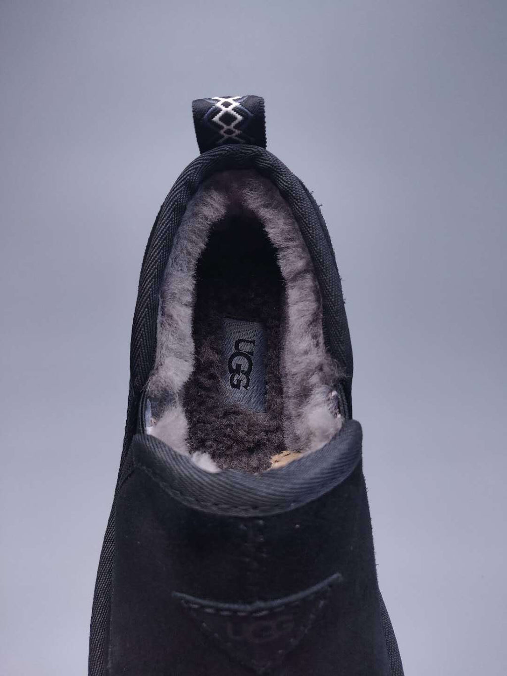 Men's Black Slip-On Low-Top Sneakers | Easy Everyday Style – In Stock