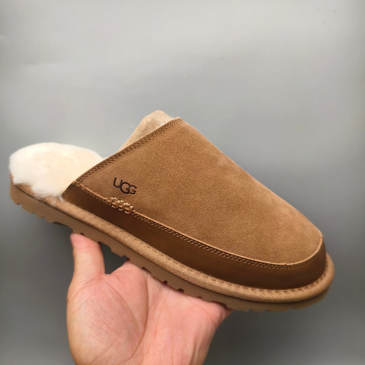 Chestnut Men's Plush Slippers | Ultra-Light Casual Style – In Stock