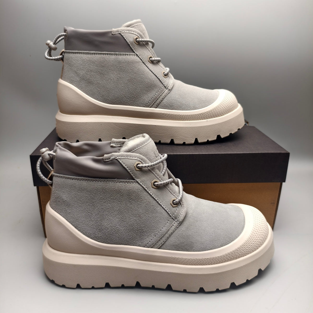 Light Grey Casual Shoes | High-Top Street Style – In Stock