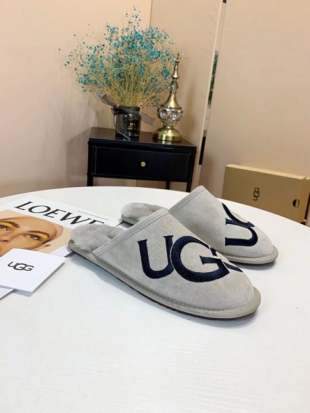 Grey Designer-Style Indoor Slippers | G Logo House Shoes – In Stock