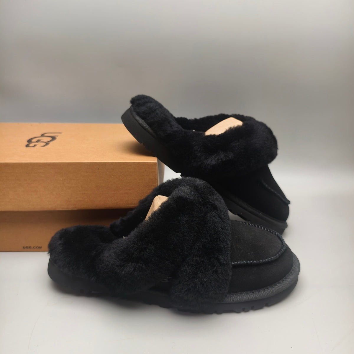 Black Casual House Slippers | Easy Slip-On Style – In Stock