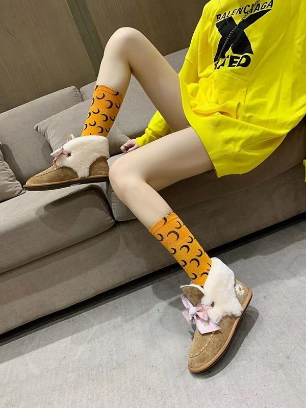 Chestnut Daisy Shoes | Chain & Ribbon Details – In Stock