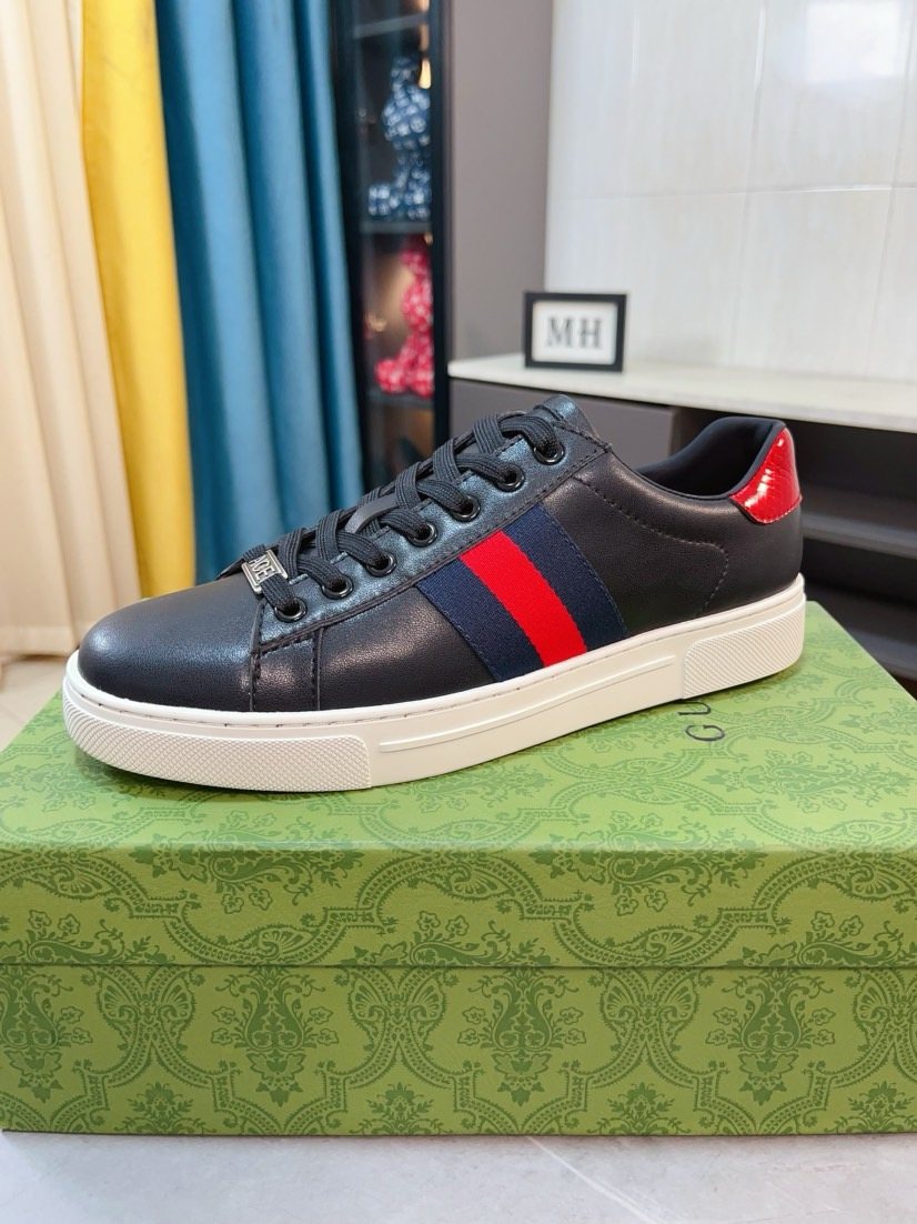 Gucci Men's Stripe Low-Top Sneakers - Rubber Cupsole
